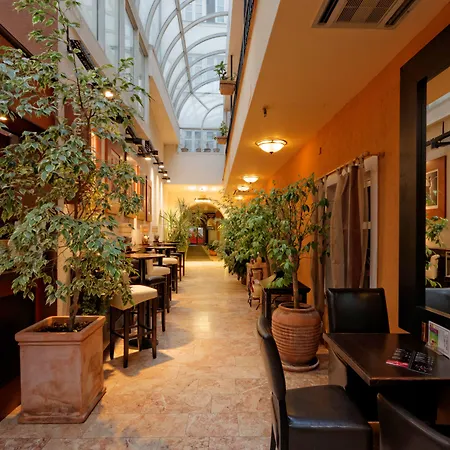 Enjoy Отель Пльзень