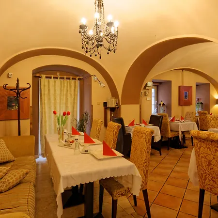 Отель Enjoy Пльзень