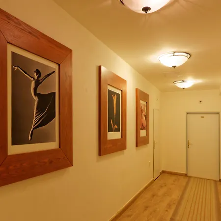 Enjoy Отель Пльзень